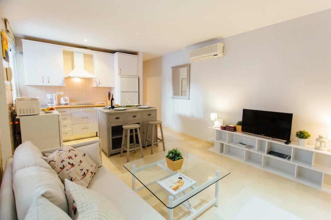 One & Lux- Lagar Lägenhet Sevilla Exteriör bild